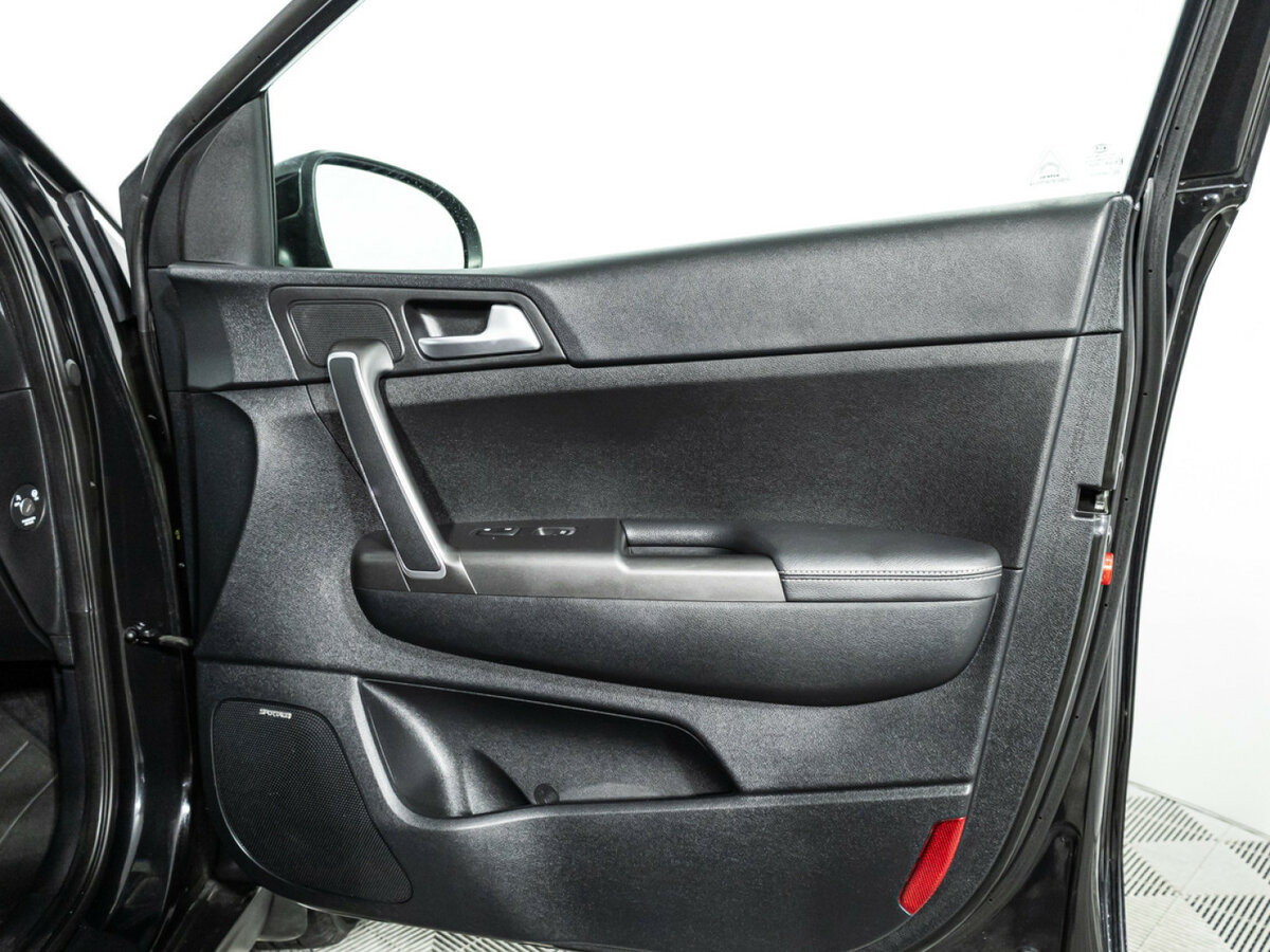 Купить Kia Sportage с пробегом. Фото: #25