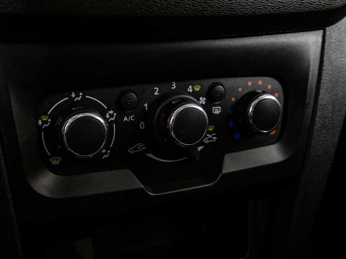 Купить Lada (ВАЗ) XRAY с пробегом. Фото: #13