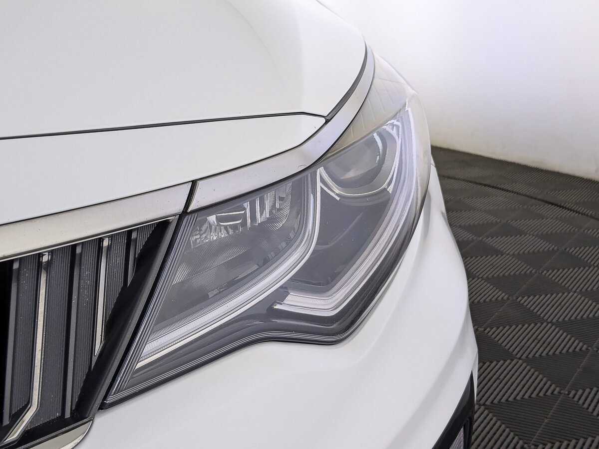 Купить Kia Optima с пробегом. Фото: #10