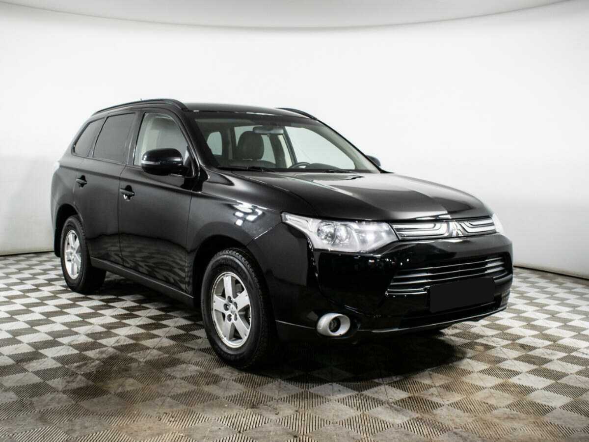 Купить Mitsubishi Outlander с пробегом. Фото: #2