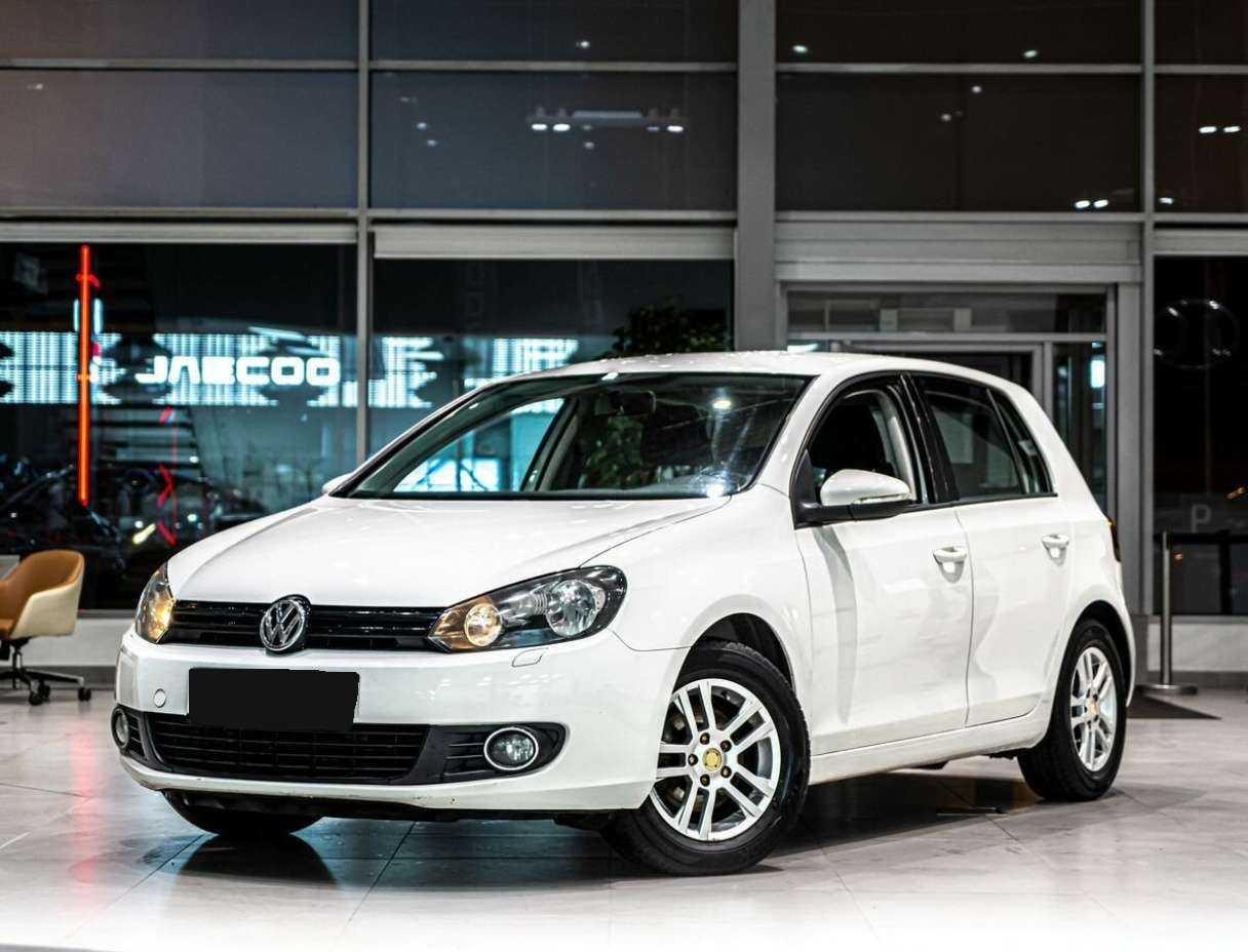 Купить Volkswagen Golf с пробегом. Фото: #0