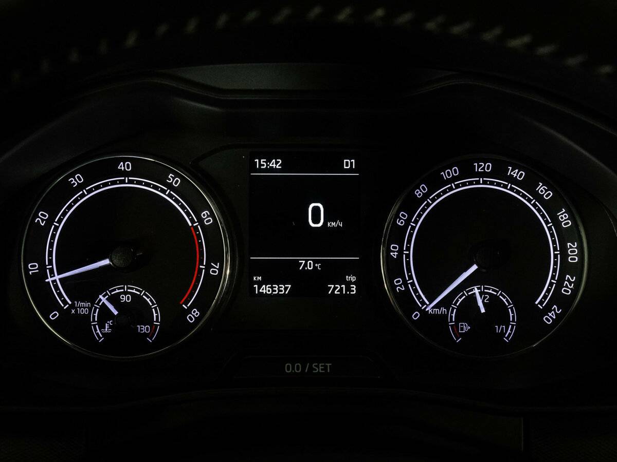 Купить Skoda Rapid с пробегом. Фото: #15