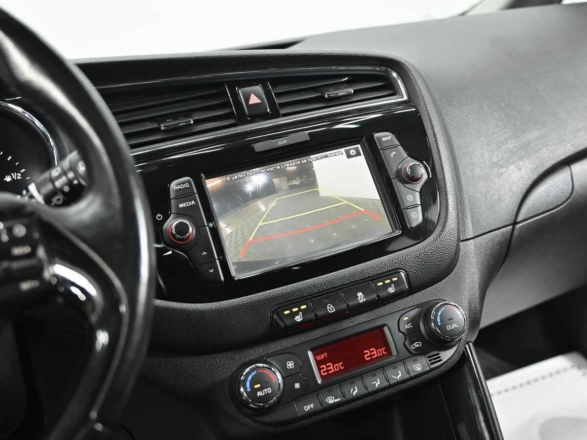 Купить Kia Ceed с пробегом. Фото: #10