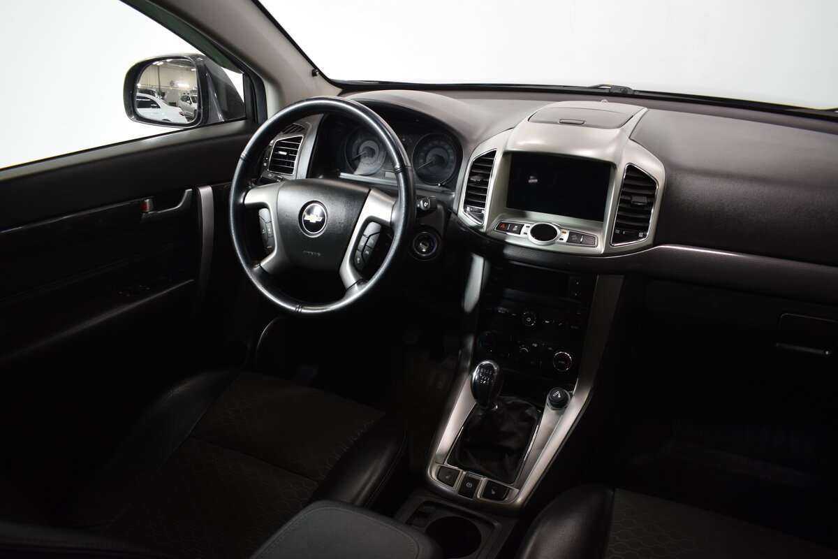 Купить Chevrolet Captiva с пробегом. Фото: #10