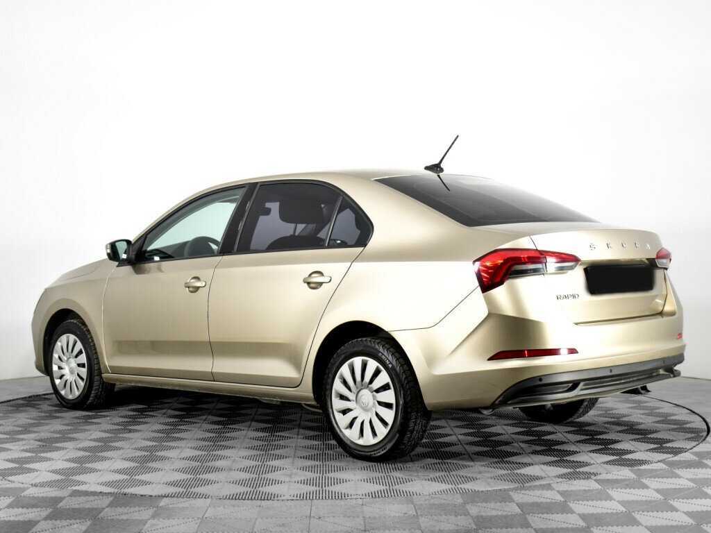 Купить Skoda Rapid с пробегом. Фото: #5
