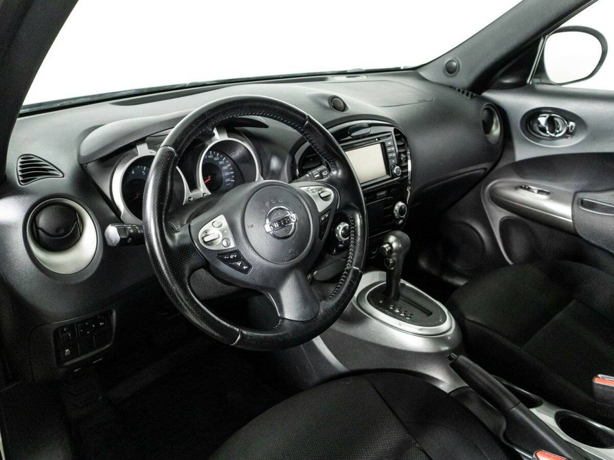 Купить Nissan Juke с пробегом. Фото: #10