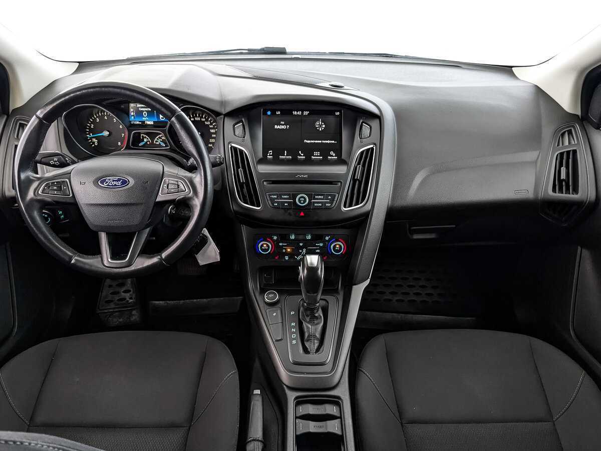 Купить Ford Focus с пробегом. Фото: #9