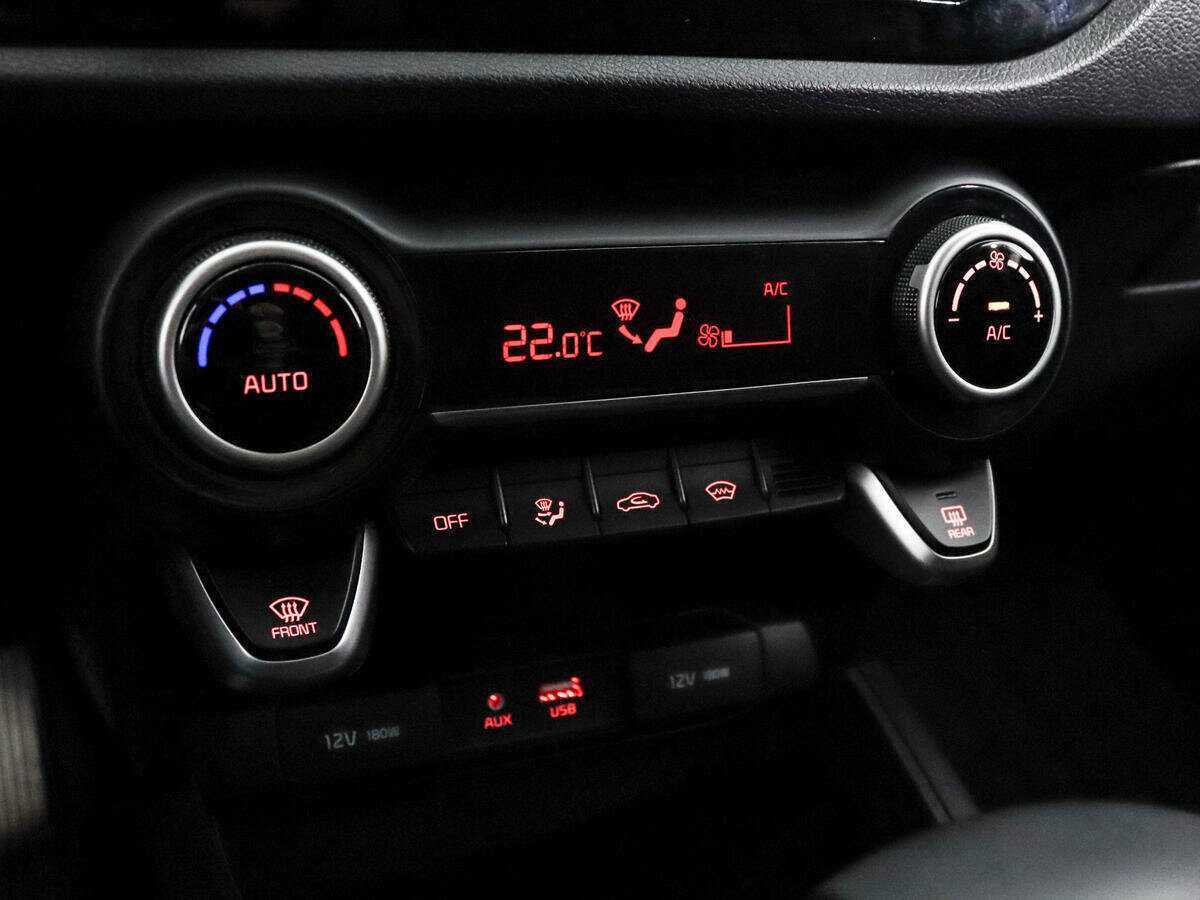 Купить Kia Rio с пробегом. Фото: #14