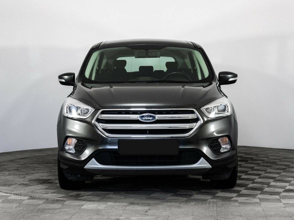 Купить Ford Kuga с пробегом. Фото: #1