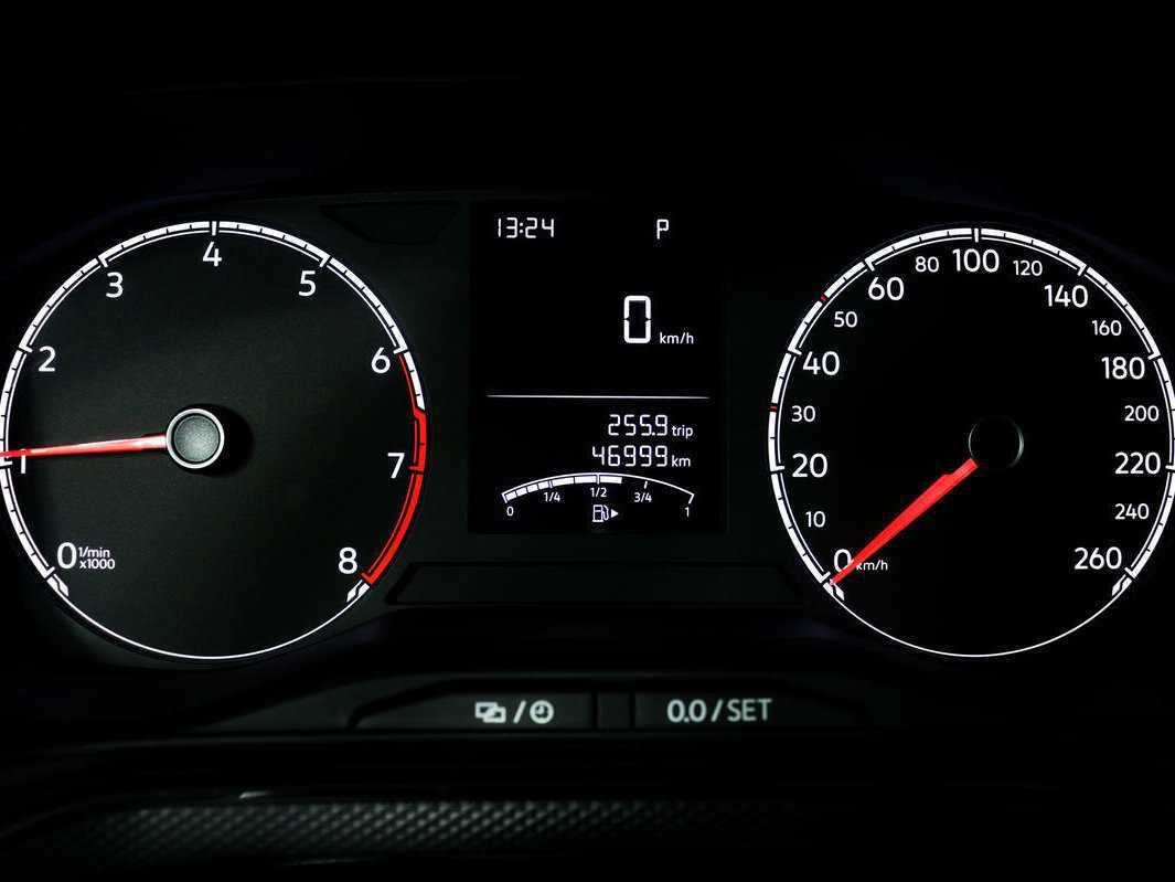 Купить Volkswagen Polo с пробегом. Фото: #9