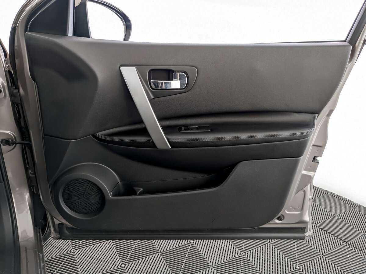 Купить Nissan Qashqai с пробегом. Фото: #23