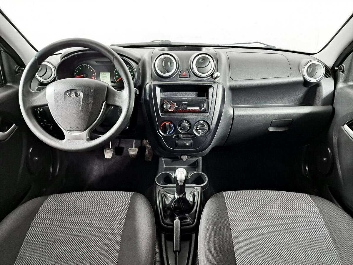 Купить Lada (ВАЗ) Granta с пробегом. Фото: #10