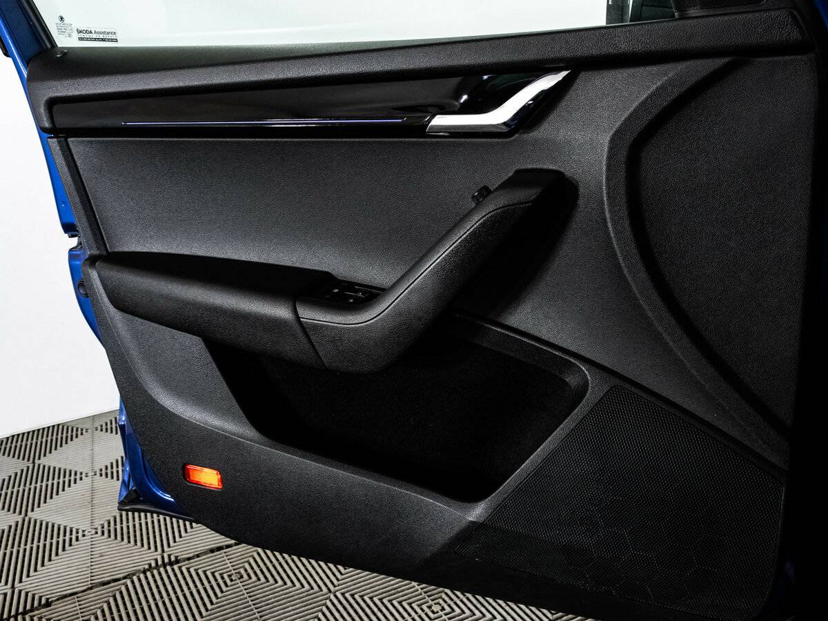 Купить Skoda Octavia с пробегом. Фото: #15