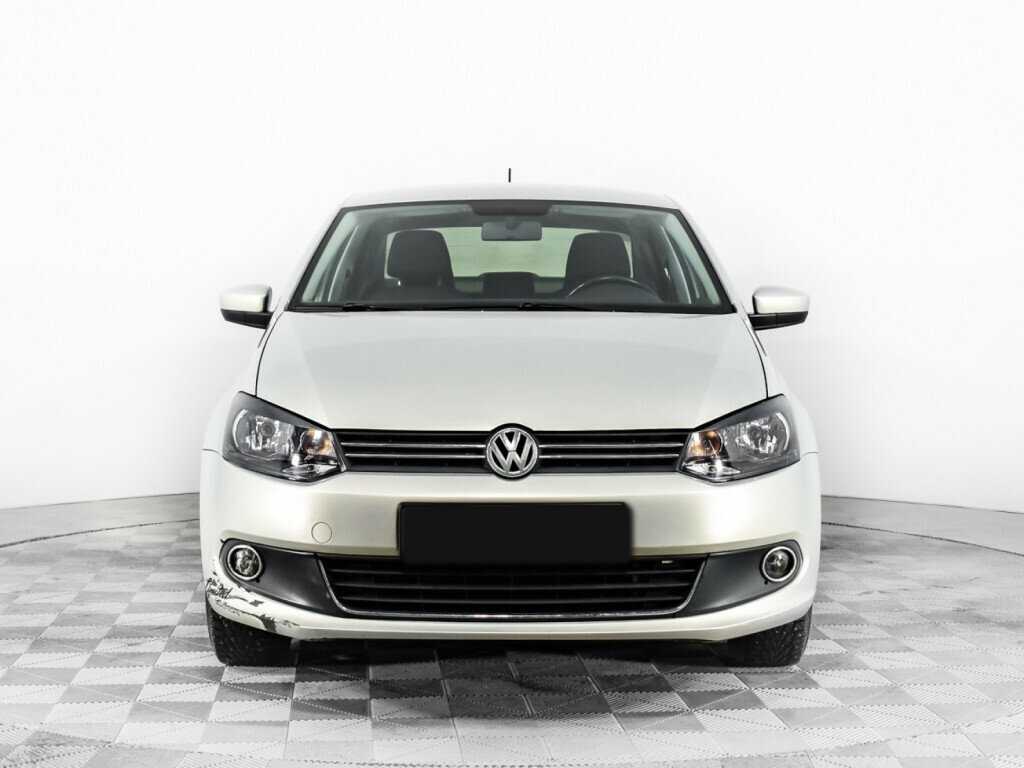 Купить Volkswagen Polo с пробегом. Фото: #1