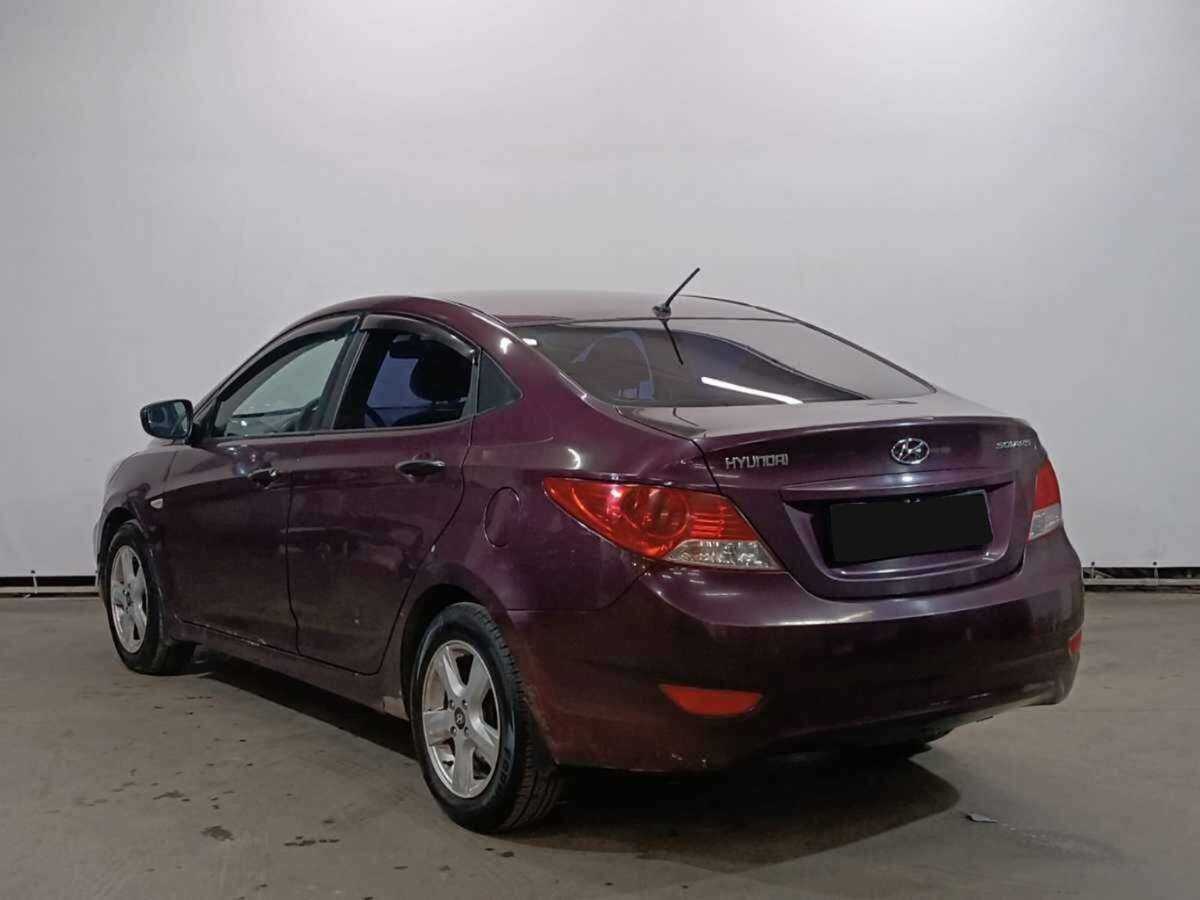 Купить Hyundai Solaris с пробегом. Фото: #6