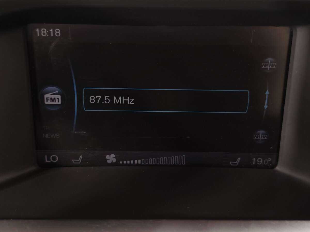 Купить Volvo S60 с пробегом. Фото: #9