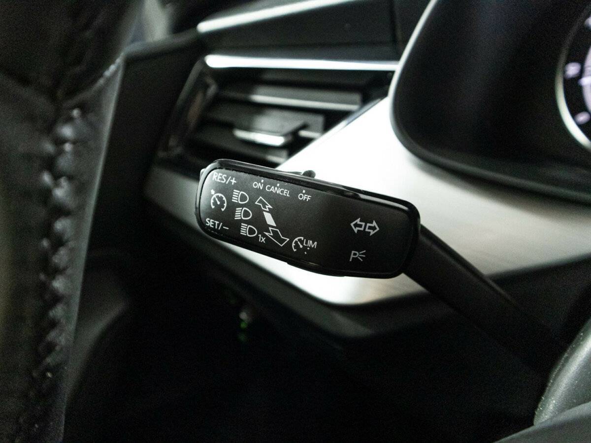 Купить Skoda Rapid с пробегом. Фото: #17