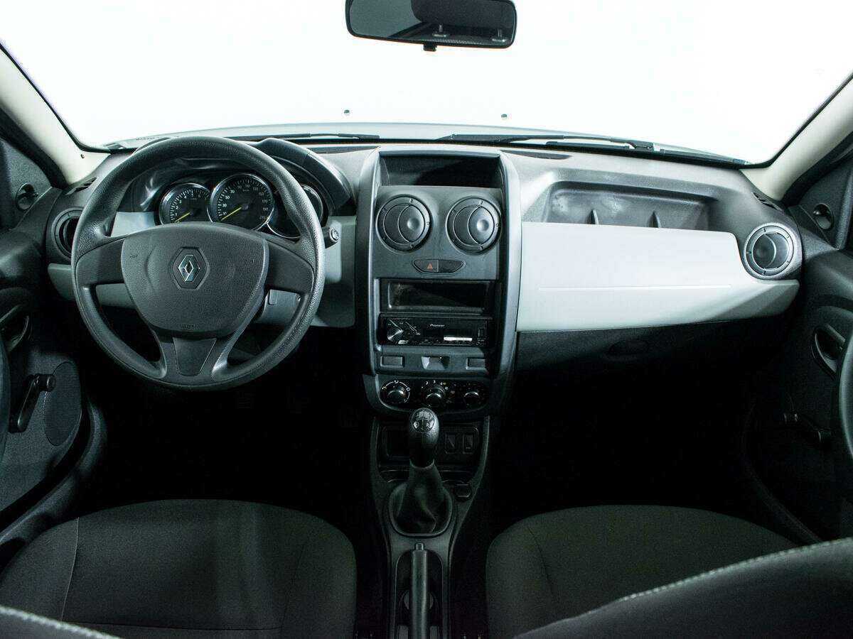 Купить Renault Duster с пробегом. Фото: #11