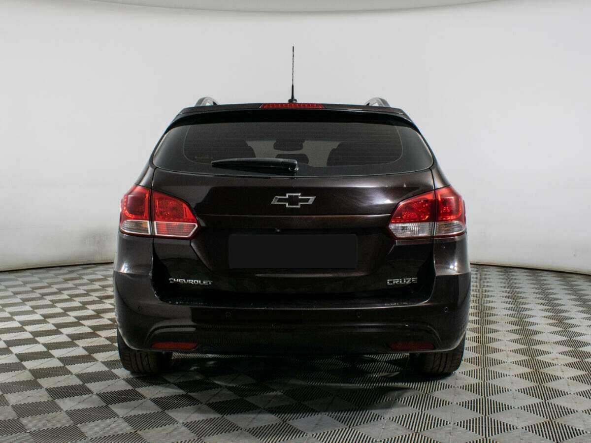 Купить Chevrolet Cruze с пробегом. Фото: #4