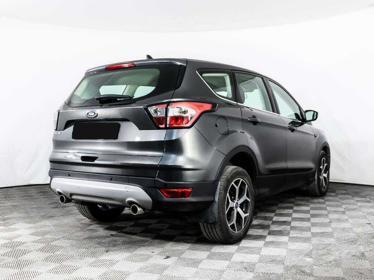 Купить Ford Kuga с пробегом. Фото: #4