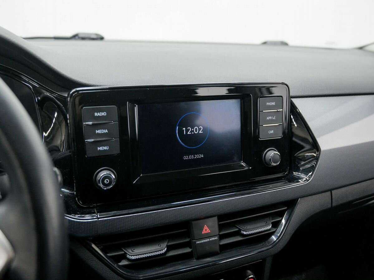 Купить Volkswagen Polo с пробегом. Фото: #19