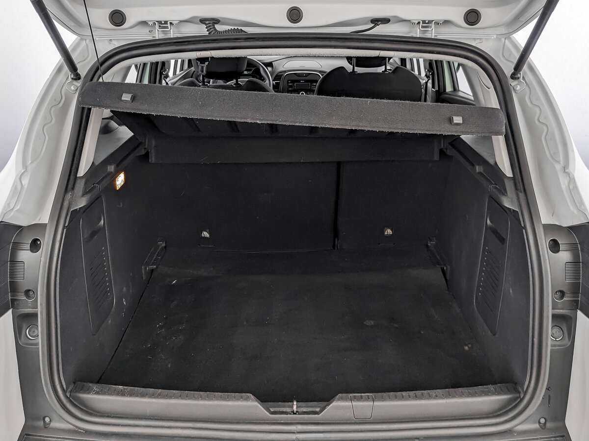 Купить Renault Kaptur с пробегом. Фото: #8