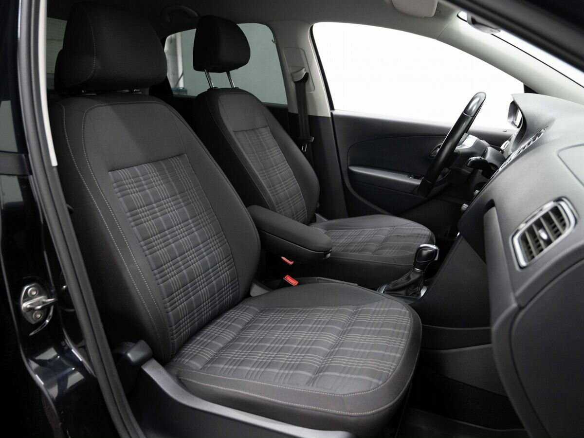 Купить Volkswagen Polo с пробегом. Фото: #11