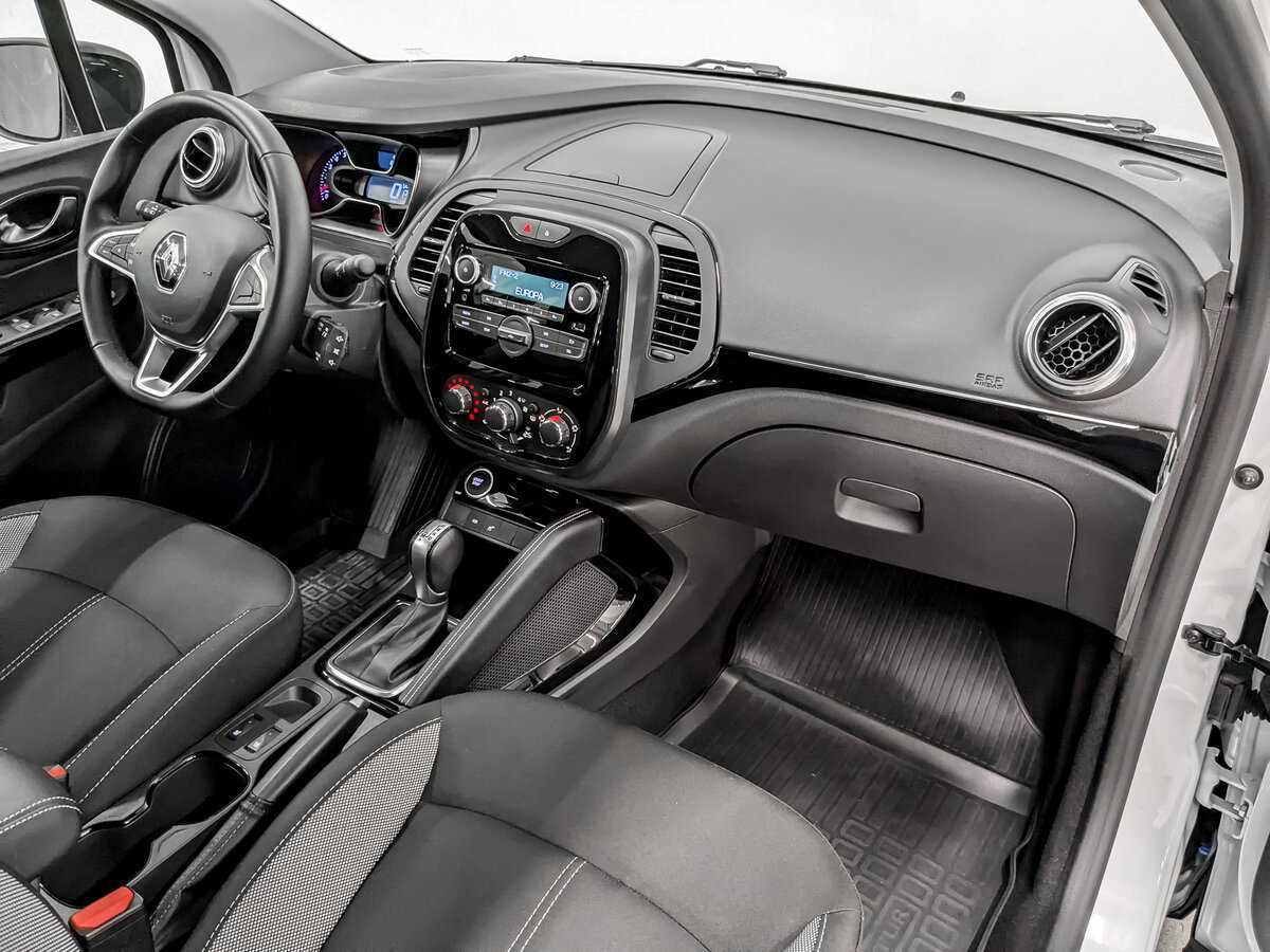 Купить Renault Kaptur с пробегом. Фото: #10