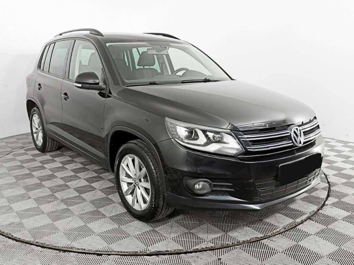 Купить Volkswagen Tiguan с пробегом. Фото: #2