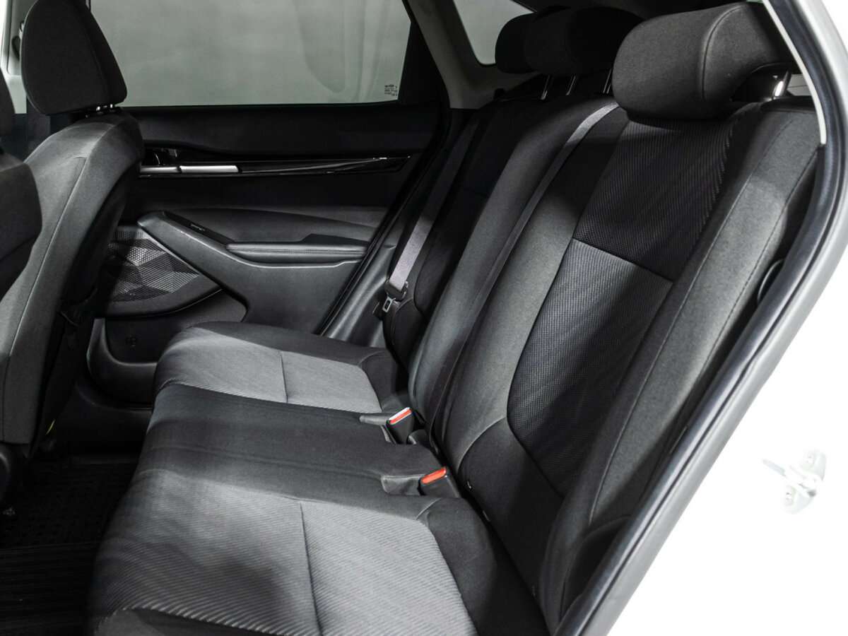 Купить Kia Seltos с пробегом. Фото: #9