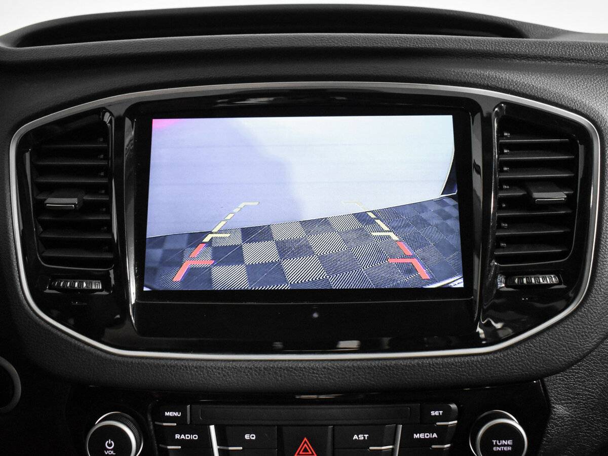 Купить Geely Emgrand X7 с пробегом. Фото: #14