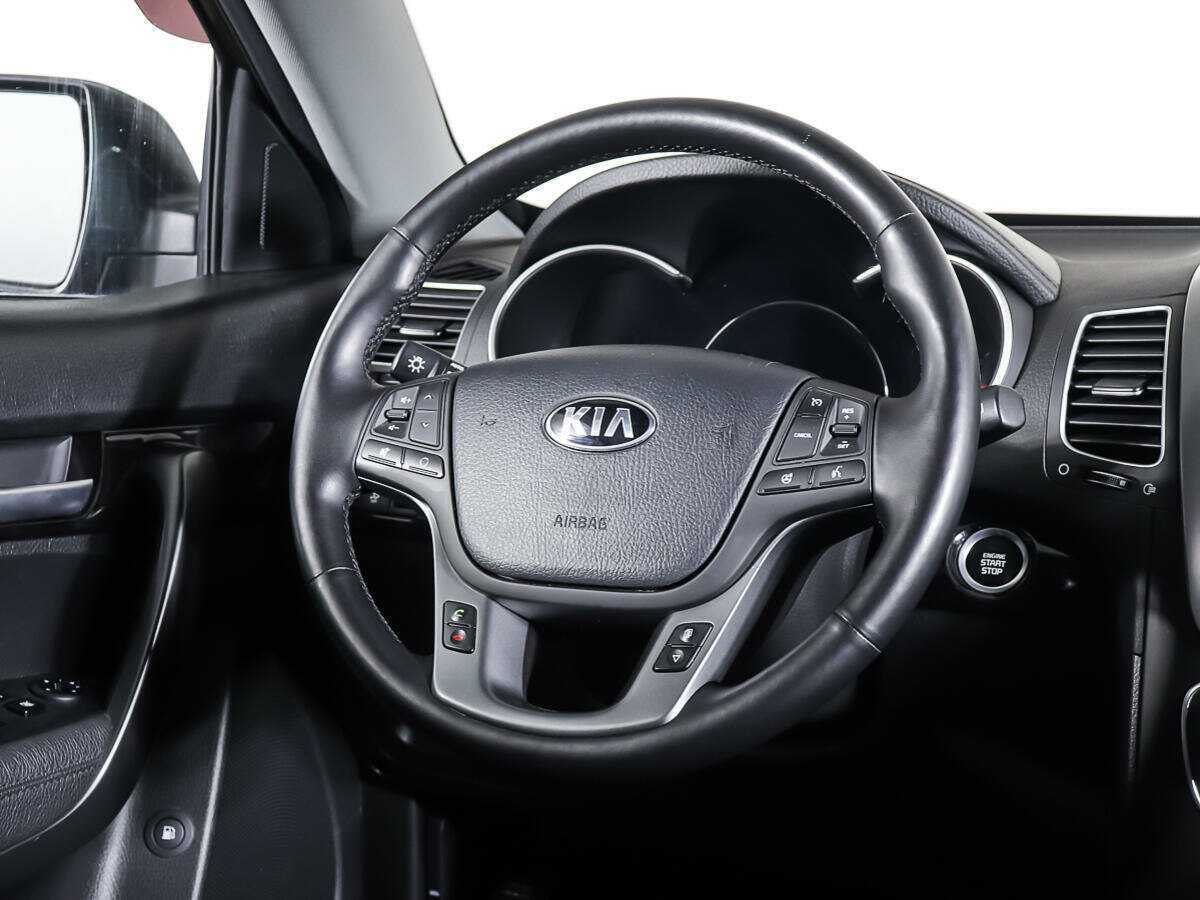 Купить Kia Sorento с пробегом. Фото: #13