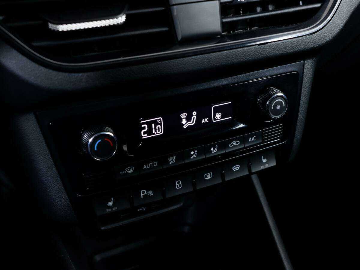 Купить Volkswagen Polo с пробегом. Фото: #11