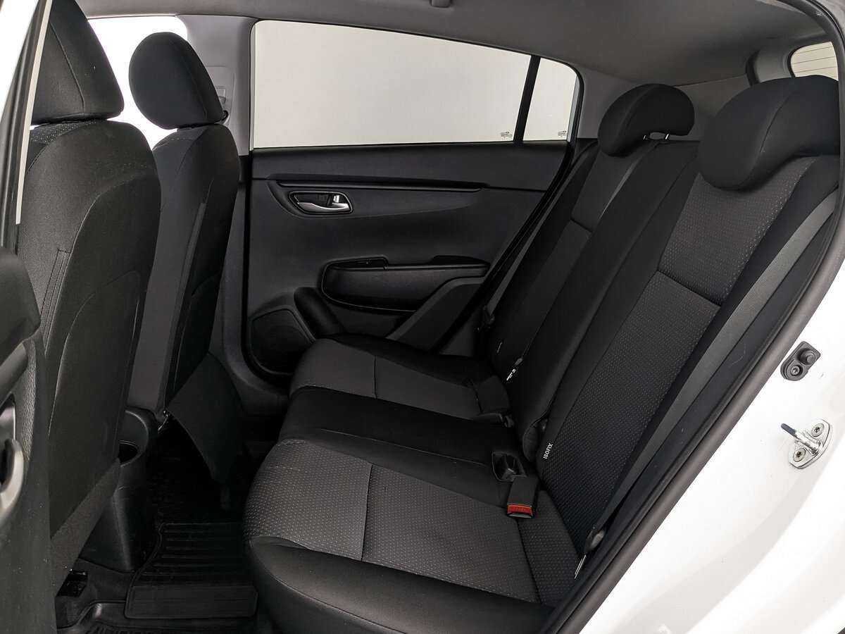 Купить Kia Rio с пробегом. Фото: #14