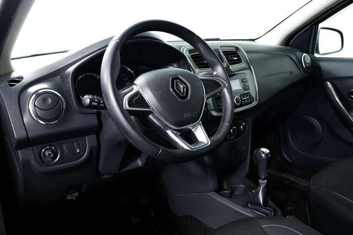 Купить Renault Logan с пробегом. Фото: #12