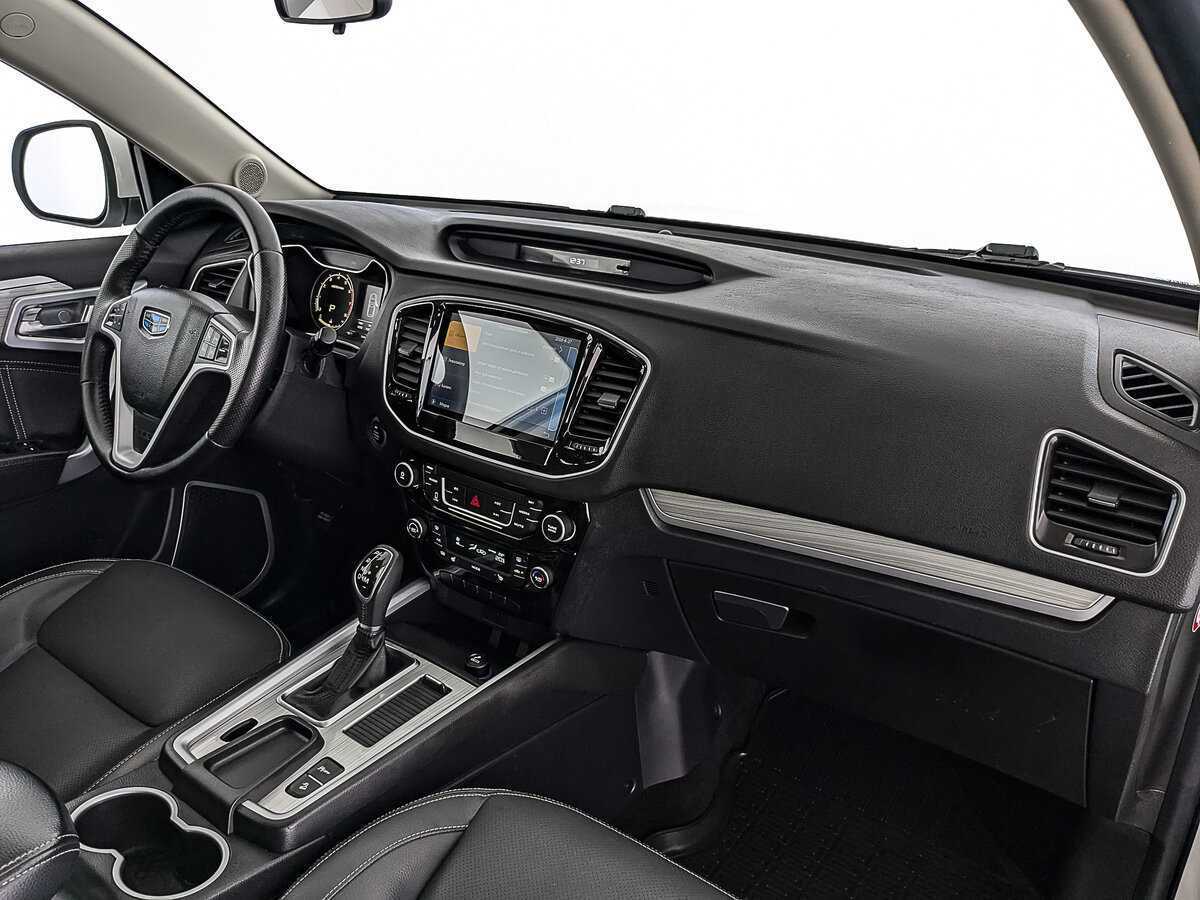 Купить Geely Emgrand X7 с пробегом. Фото: #12