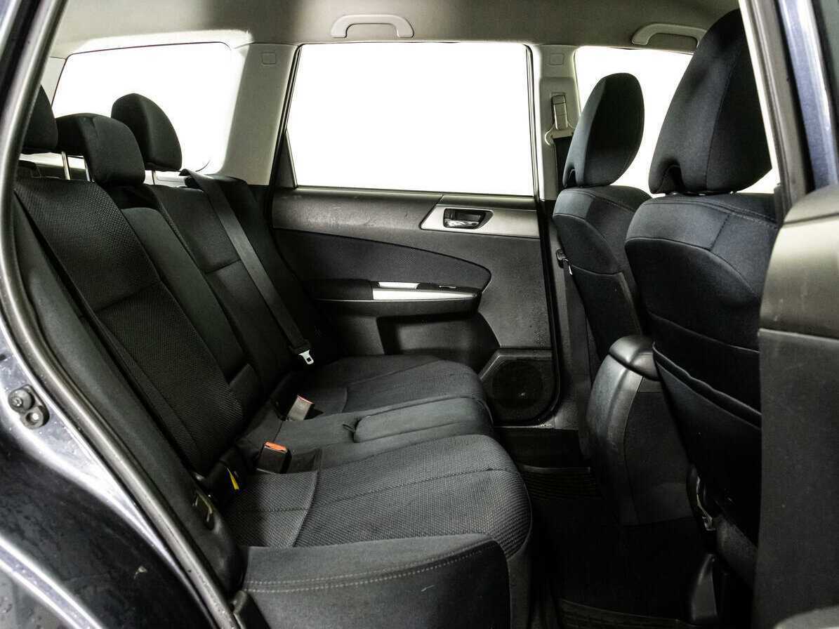 Купить Subaru Forester с пробегом. Фото: #14