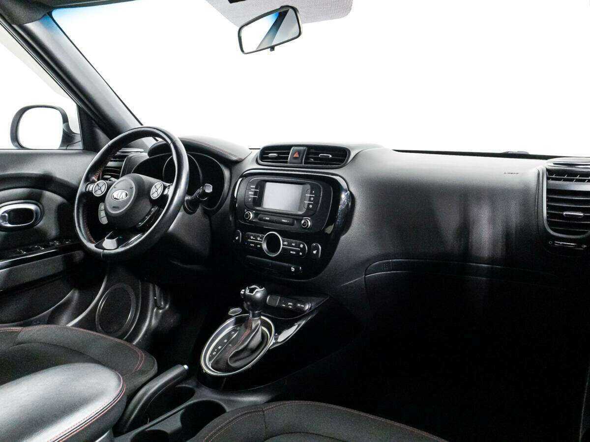 Купить Kia Soul с пробегом. Фото: #9