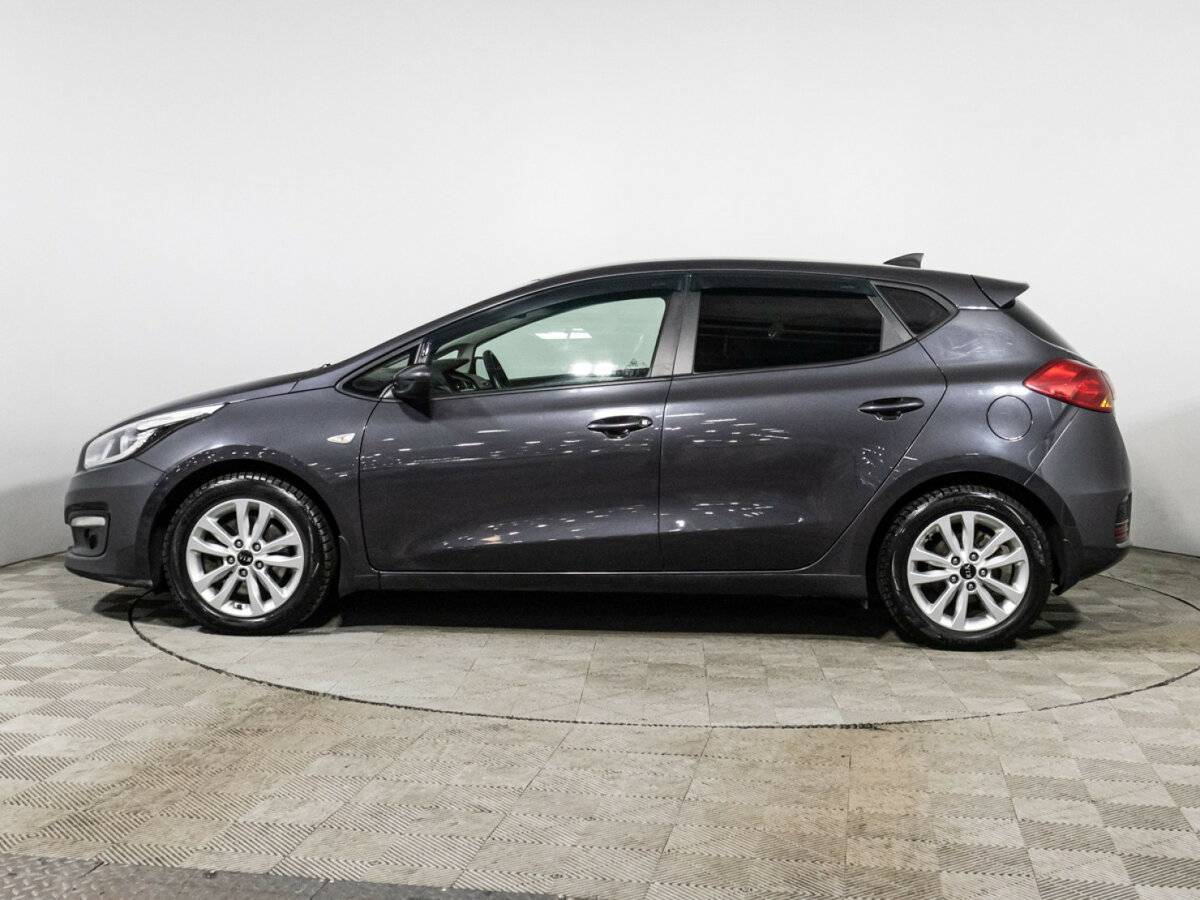 Купить Kia Ceed с пробегом. Фото: #7