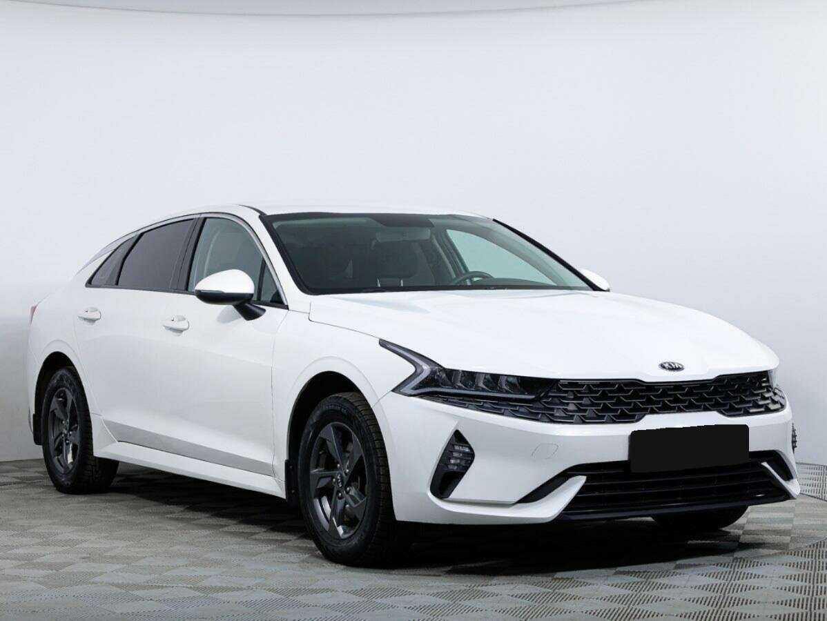 Купить Kia K5 с пробегом. Фото: #1