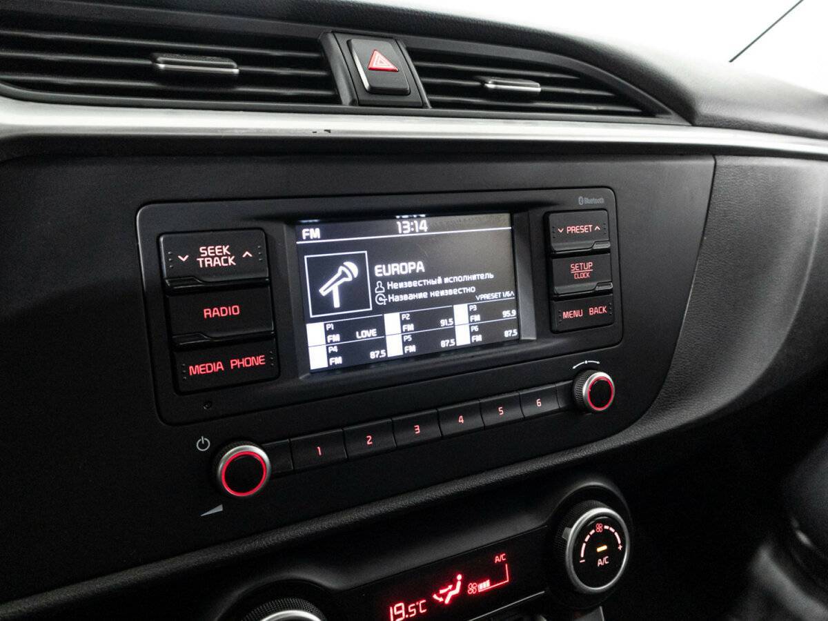 Купить Kia Rio с пробегом. Фото: #16