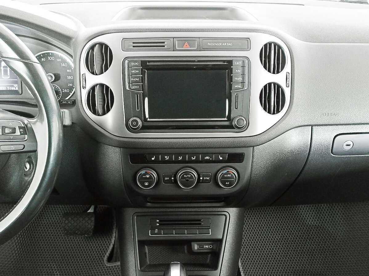 Купить Volkswagen Tiguan с пробегом. Фото: #12