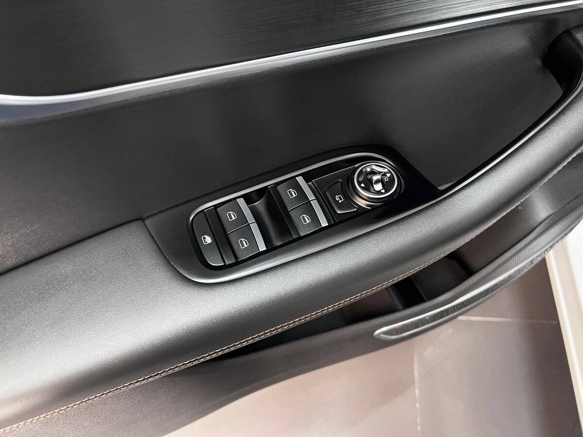 Купить Chery Tiggo 8 с пробегом. Фото: #15