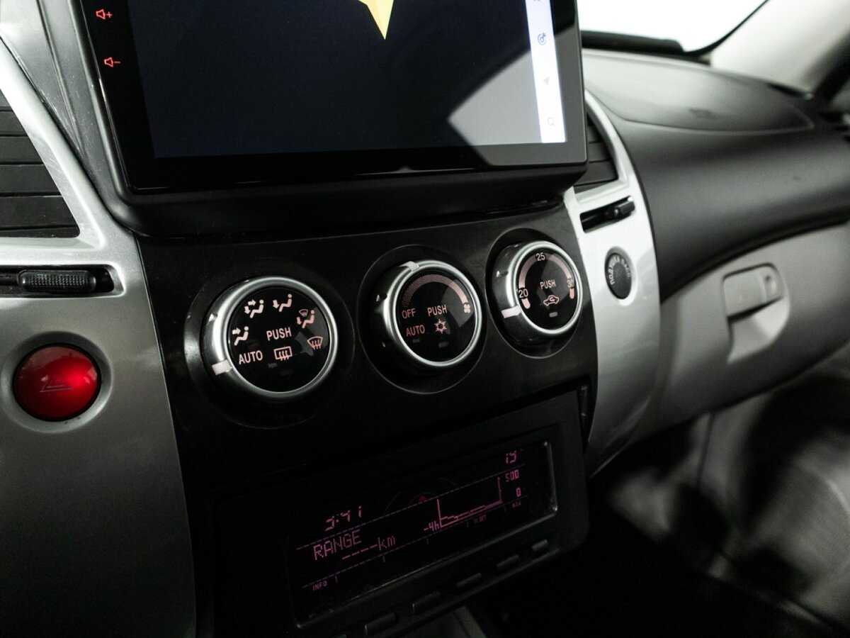 Купить Mitsubishi Pajero Sport с пробегом. Фото: #15