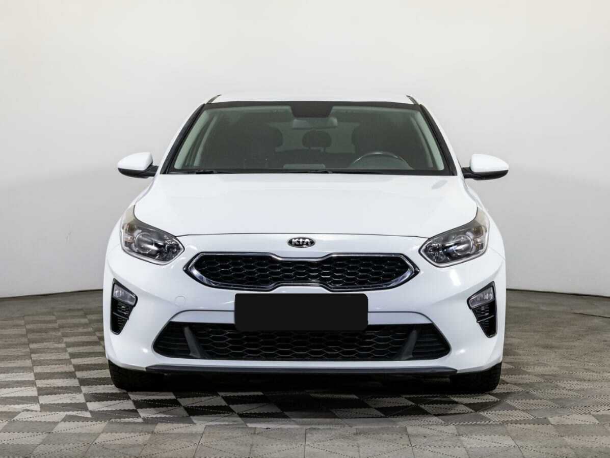 Купить Kia Ceed с пробегом. Фото: #1