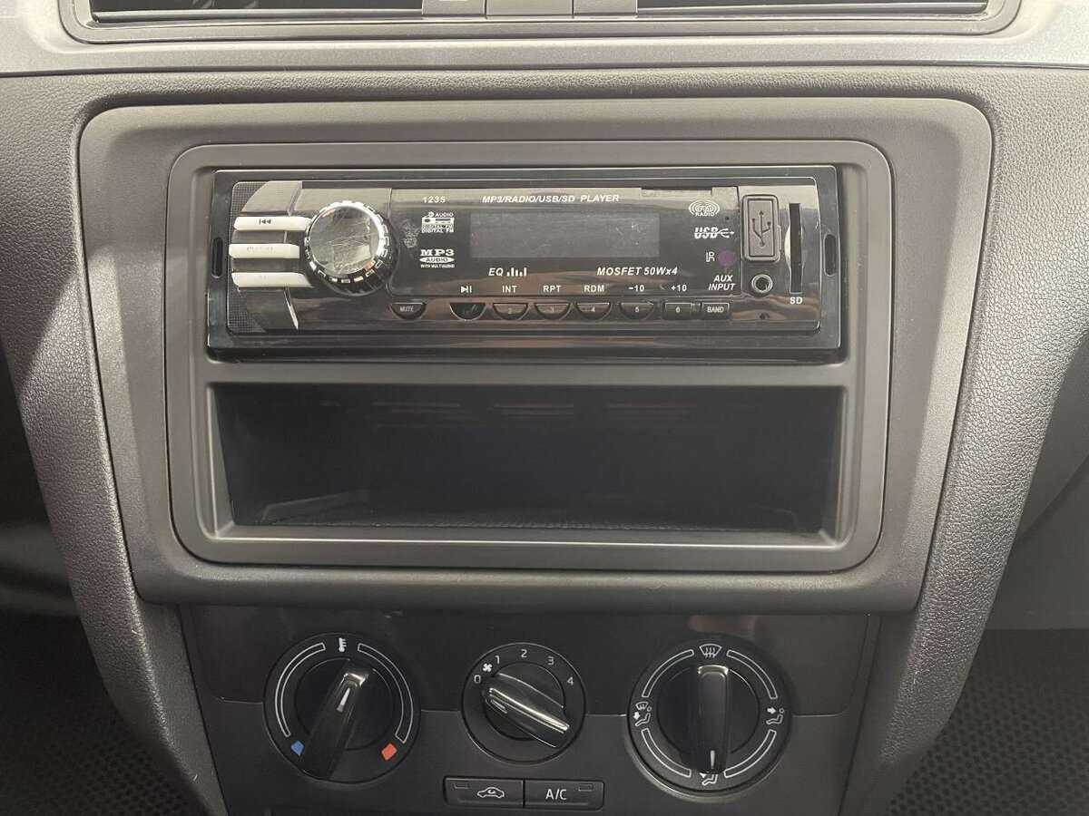 Купить Skoda Rapid с пробегом. Фото: #11