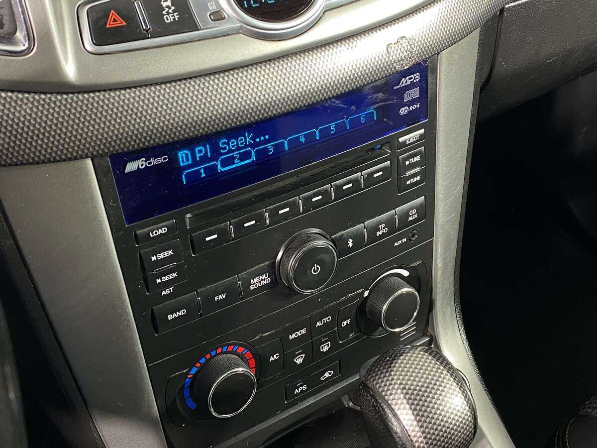 Купить Chevrolet Captiva с пробегом. Фото: #11