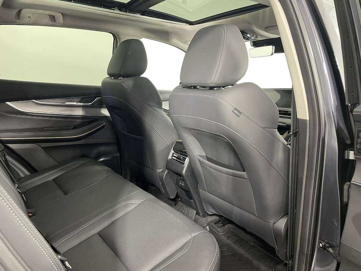 Купить EXEED LX с пробегом. Фото: #16