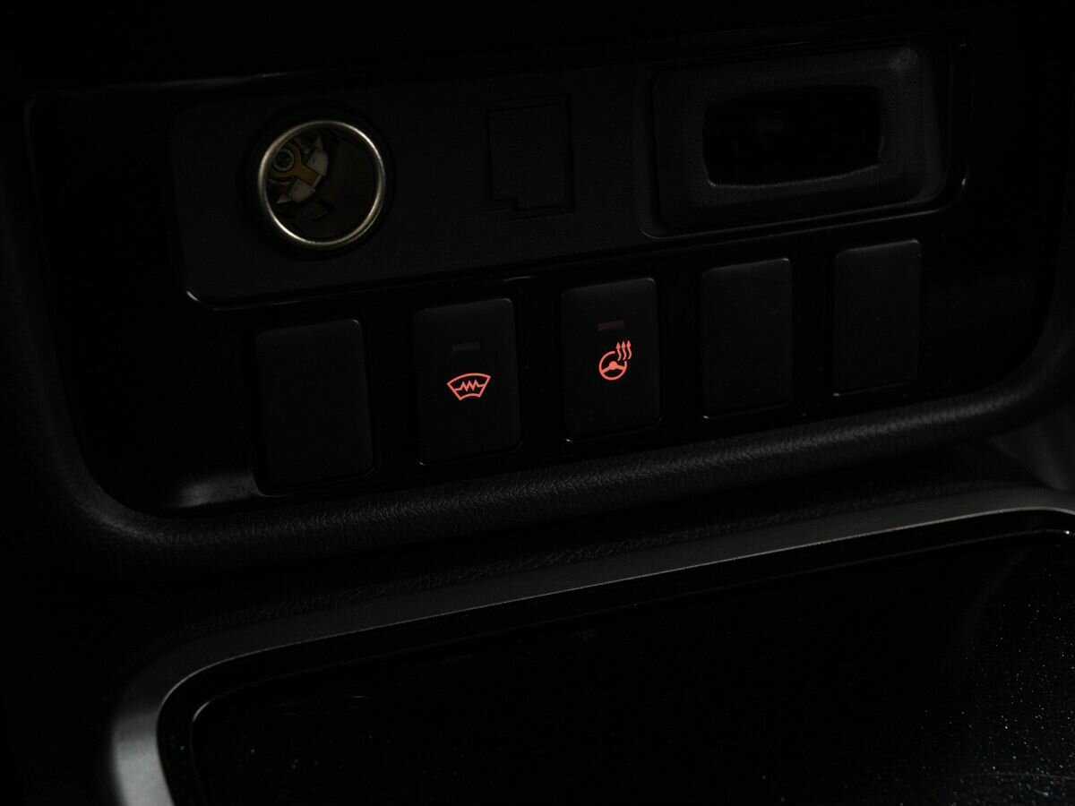 Купить Mitsubishi Outlander с пробегом. Фото: #17