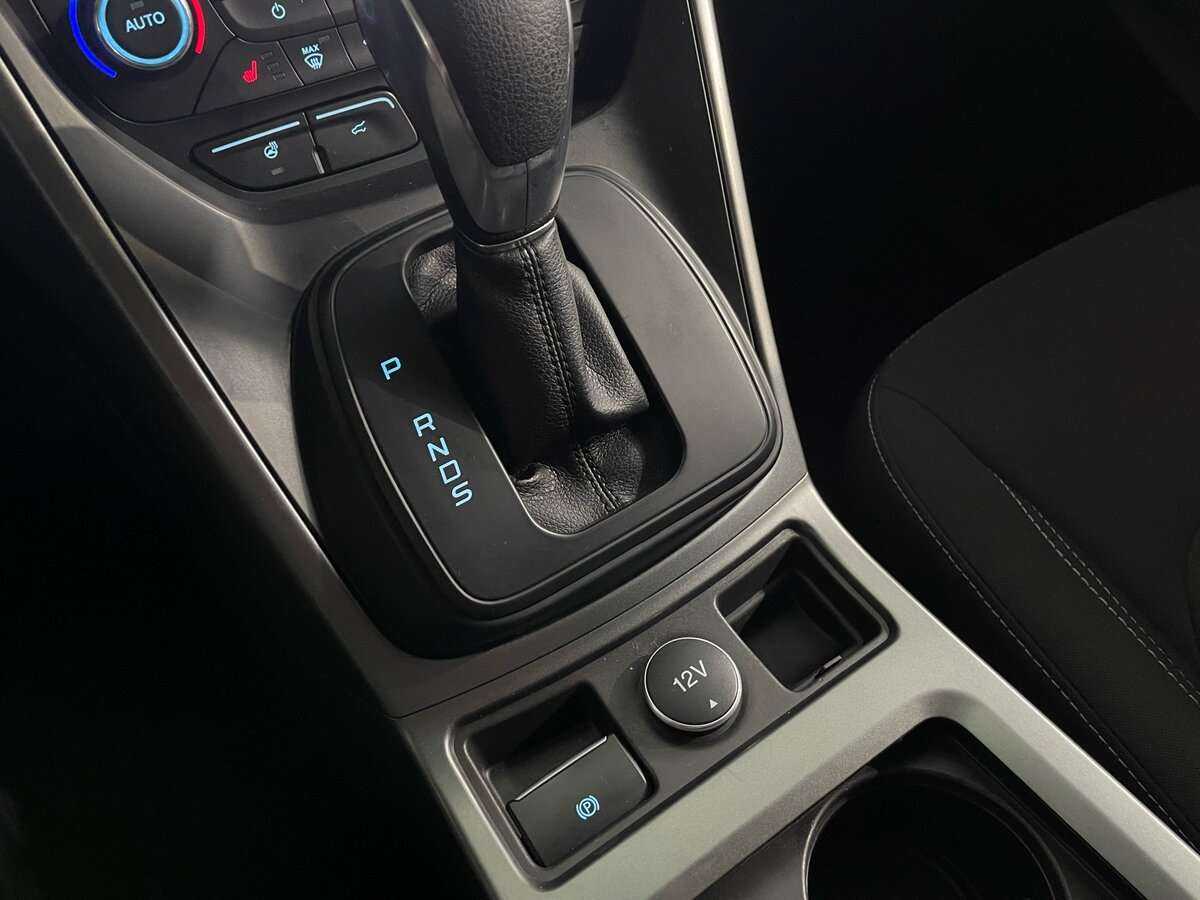 Купить Ford Kuga с пробегом. Фото: #14